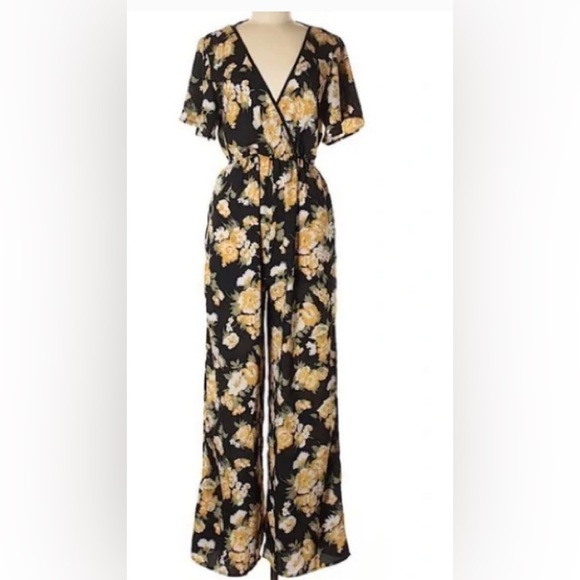 Exhilaration floral print jumpsuit, Sz medium, side, pockets, cinched wa… - Picture 2 of 9